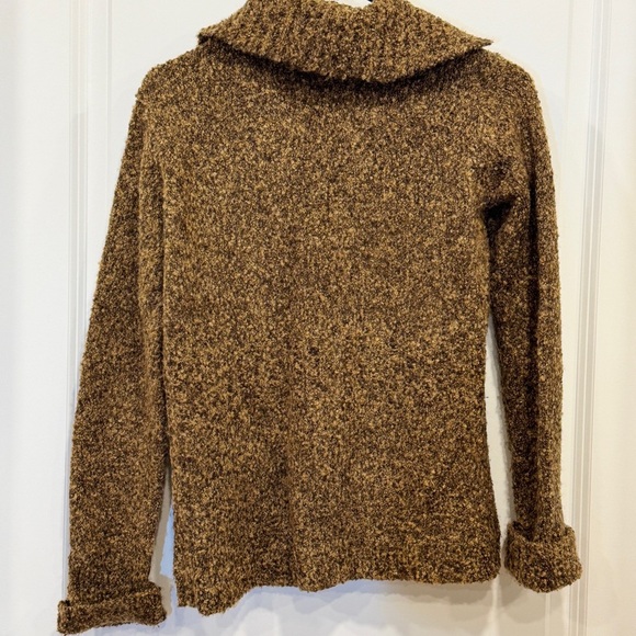 Villager A Liz Claiborne Company Women’s WoolPolyester Brown Sweater Warm Button - Picture 10 of 13
